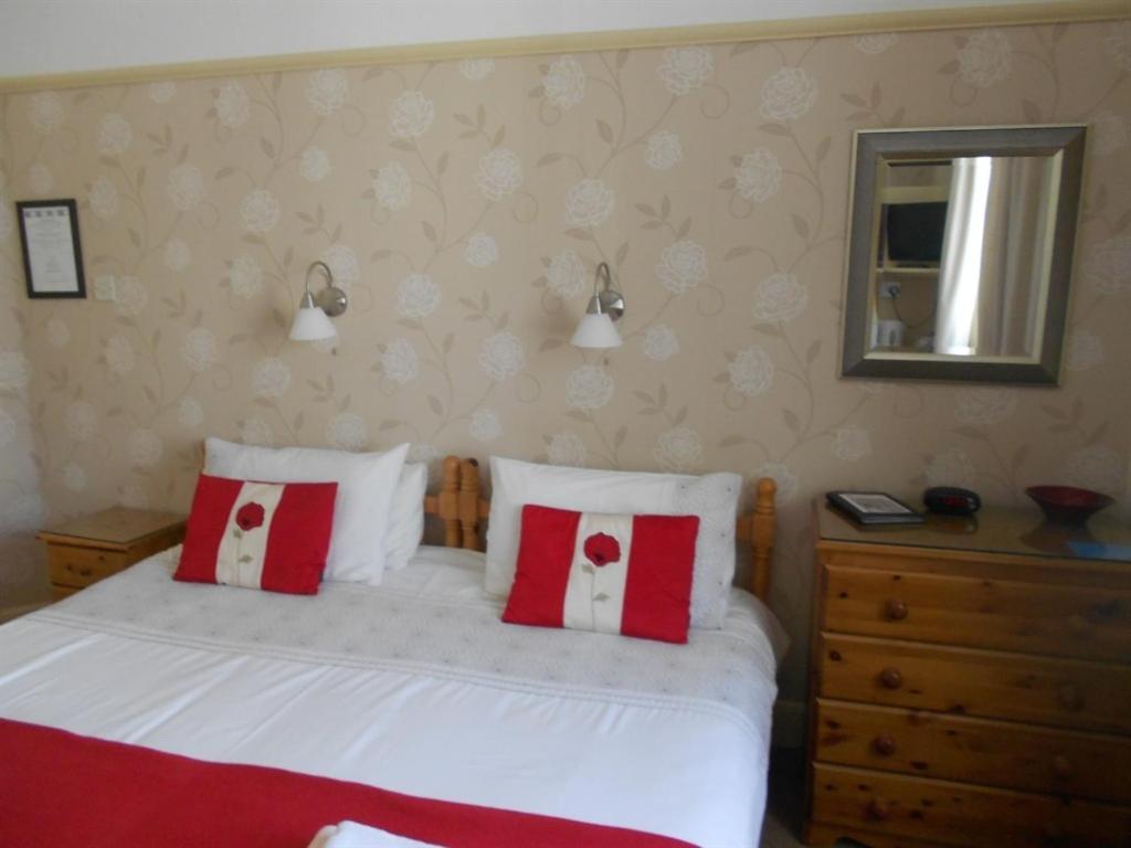 Cromwell House Hotel Eastbourne Bagian luar foto